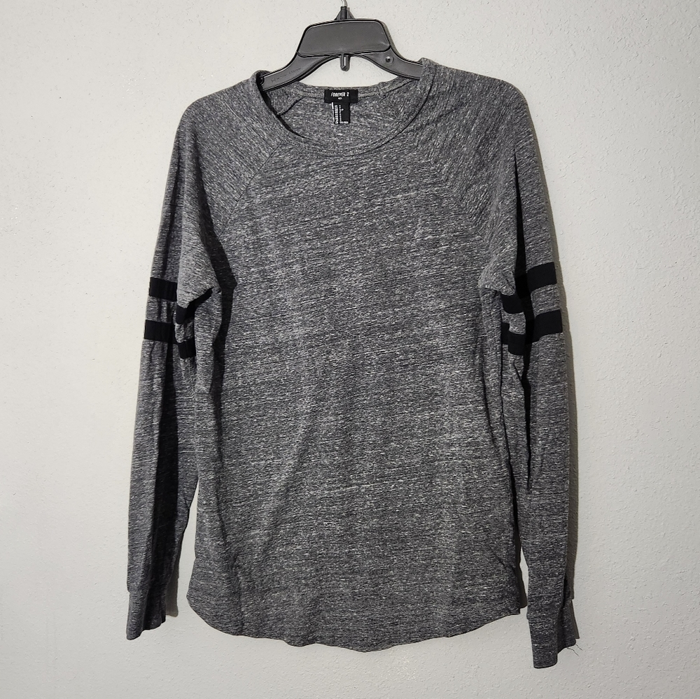 Forever 21 mens Gray long-sleeve tee